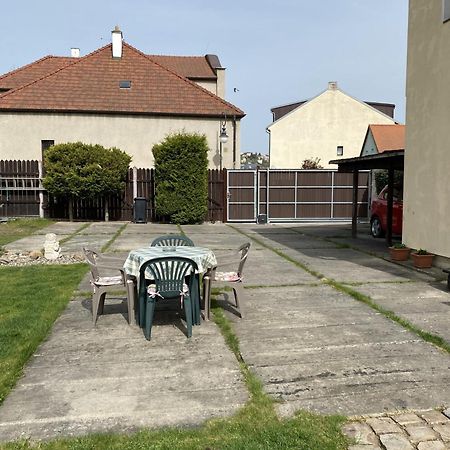 Apartman Na Ostrove Beroun Beroun  Exterior photo